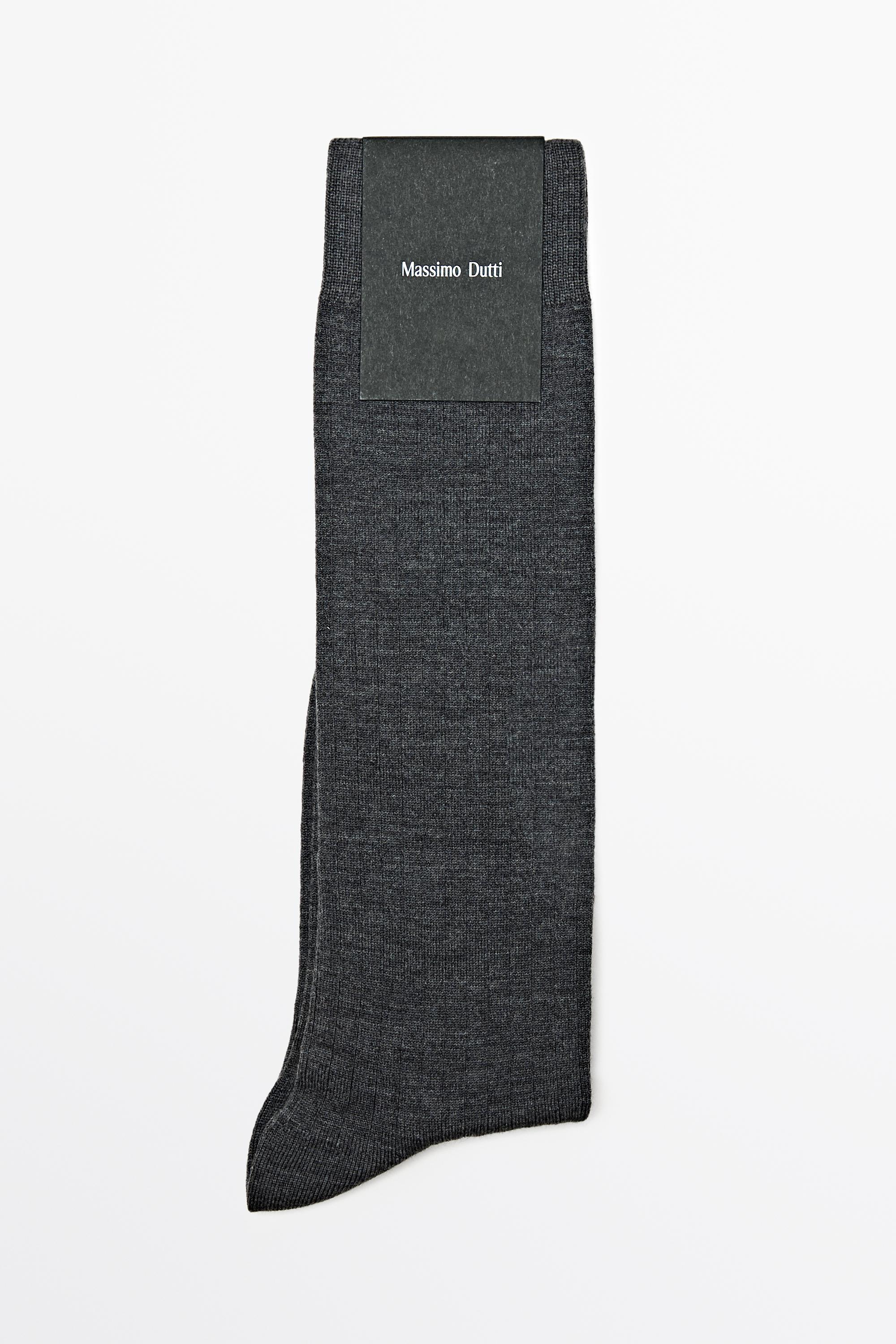 Ribbed socks