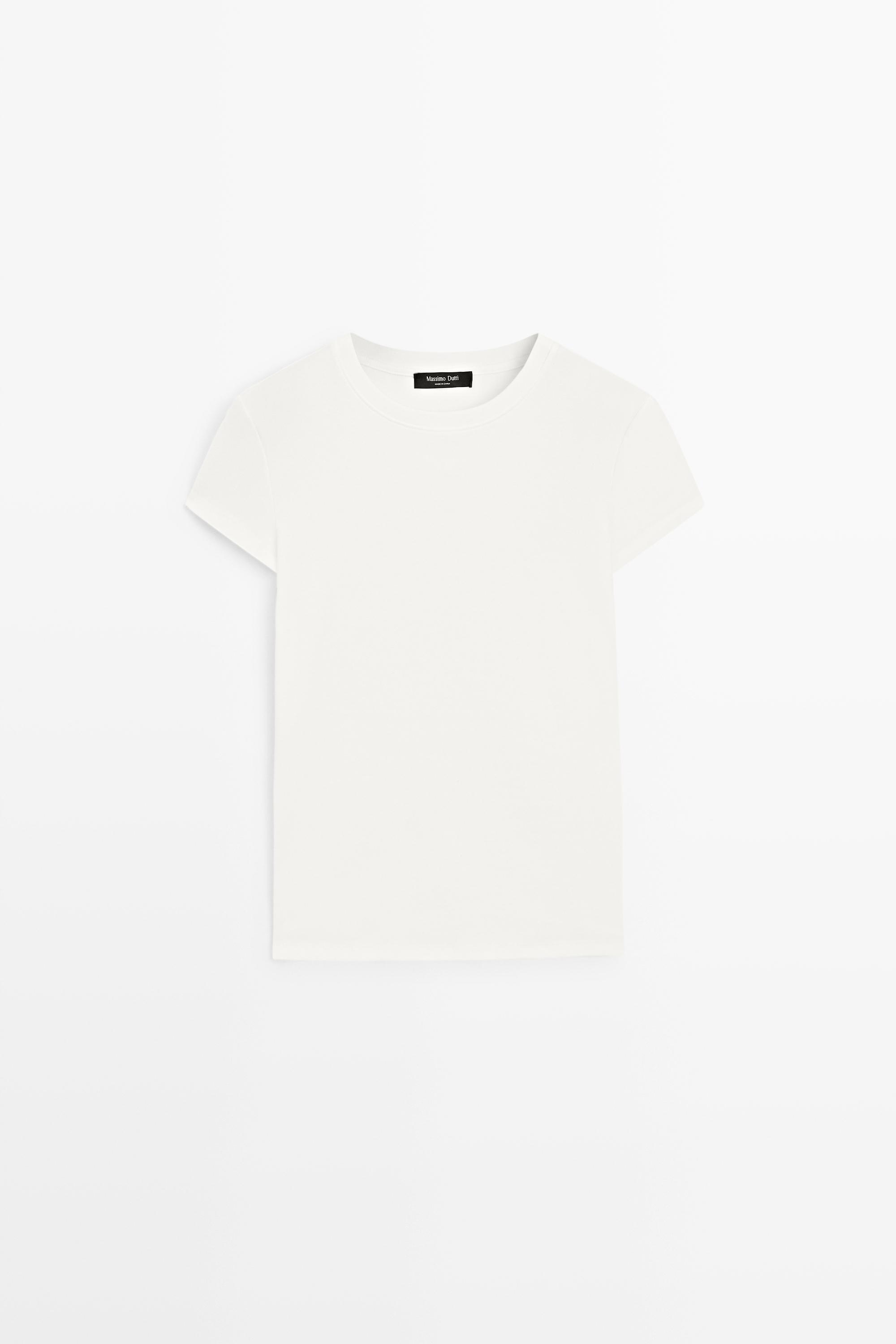 Short sleeve slim fit T-shirt