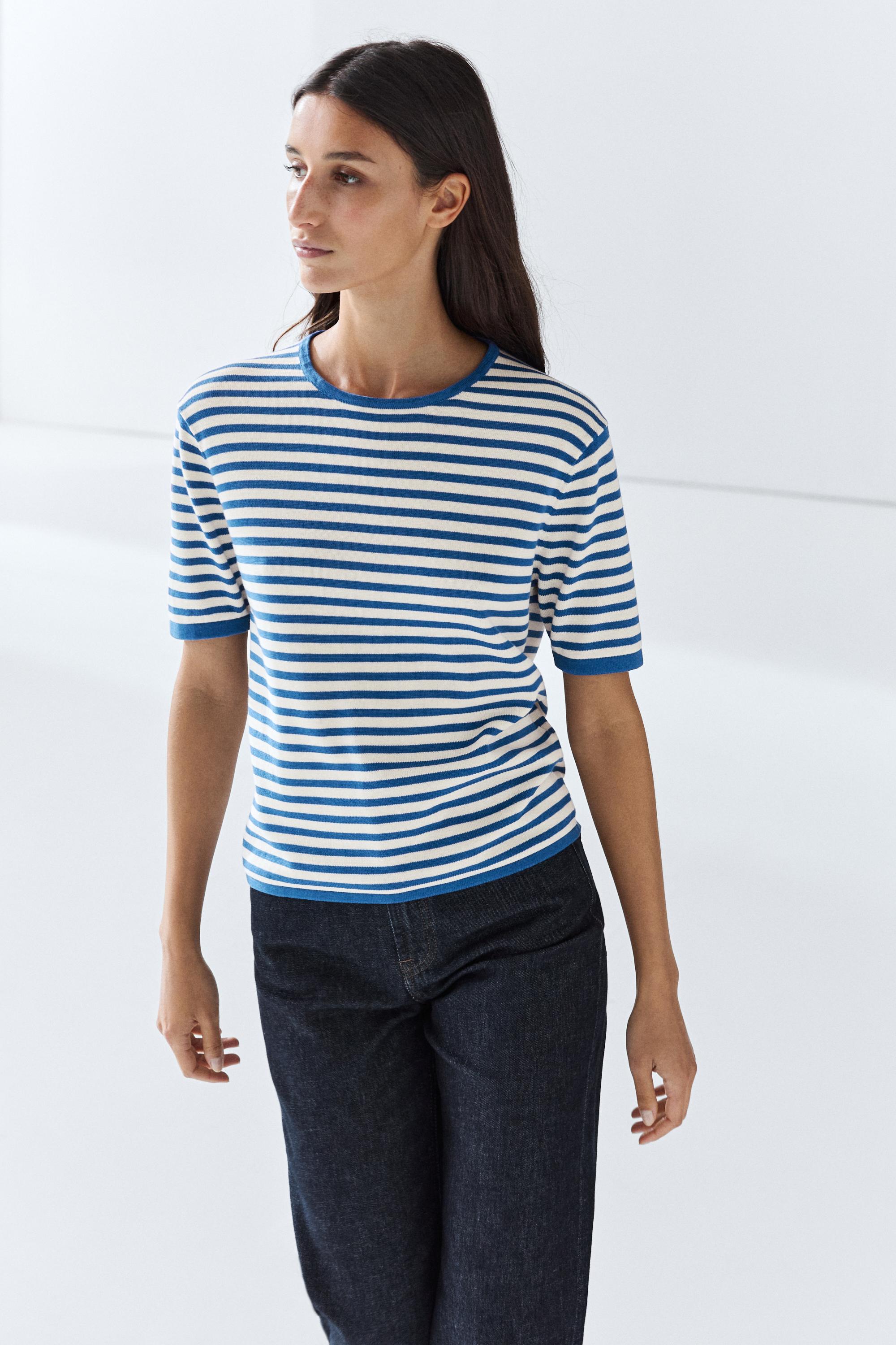 Striped short sleeve knit T-shirt