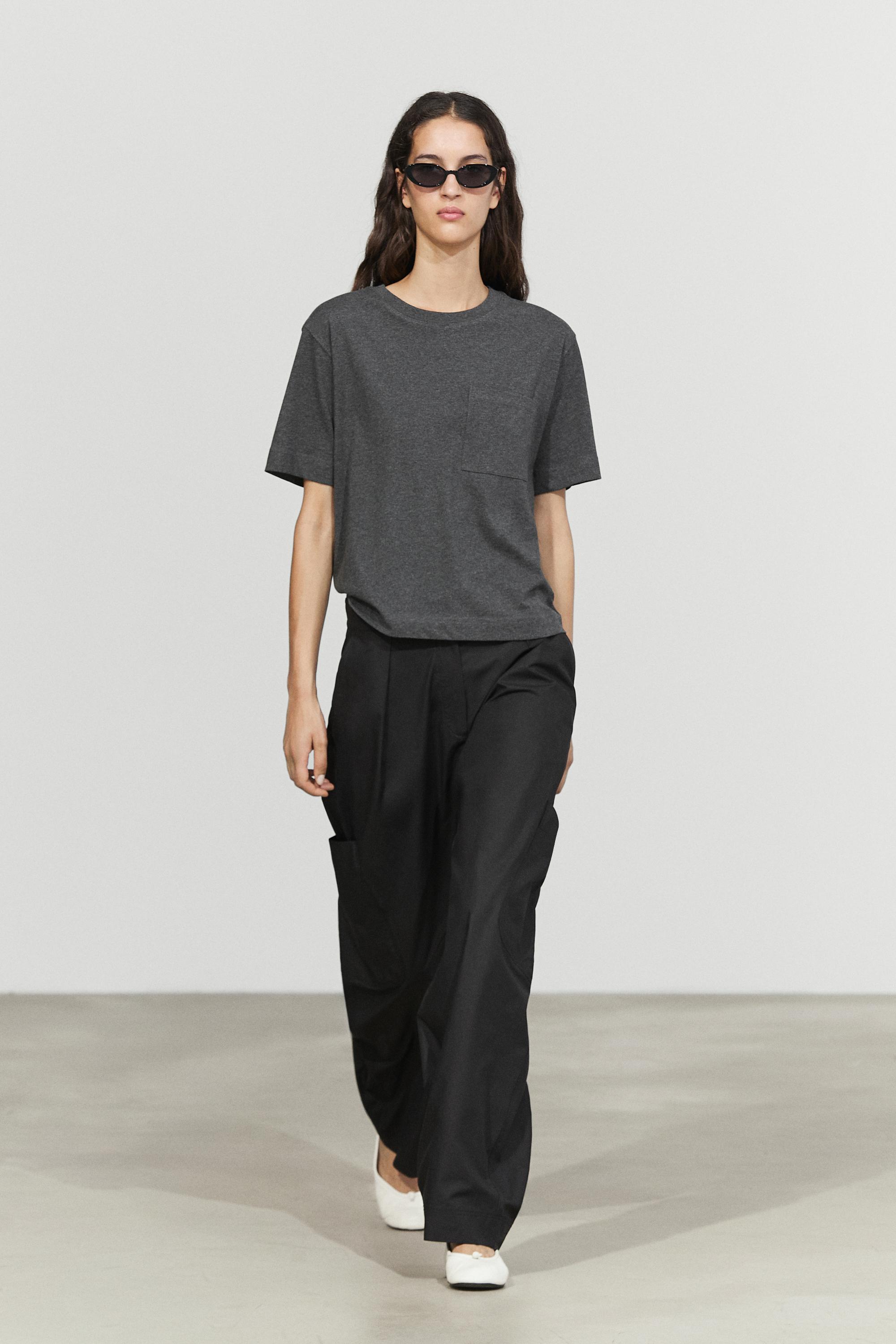 Barrel fit cargo pants