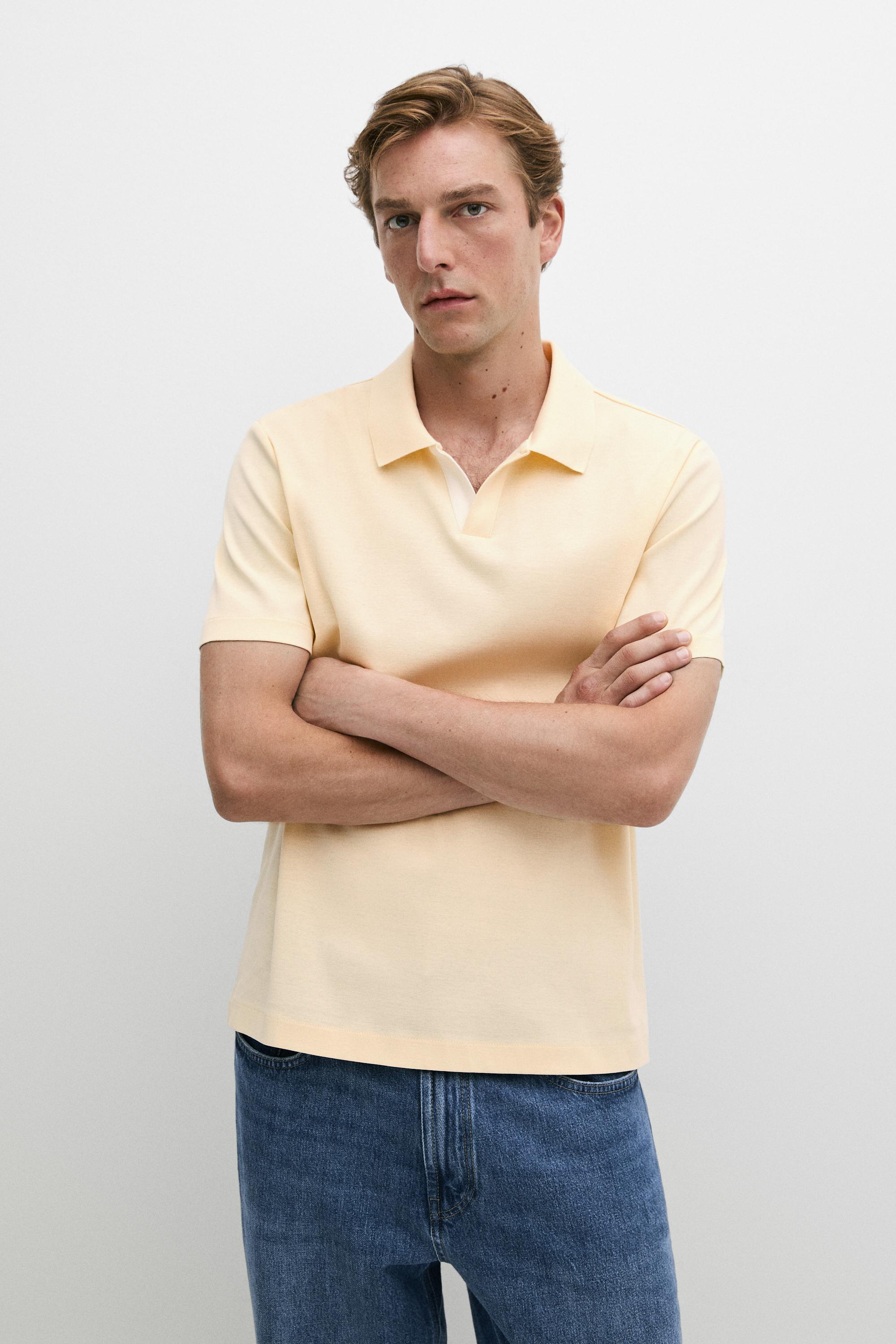V 领短袖 Polo 衫