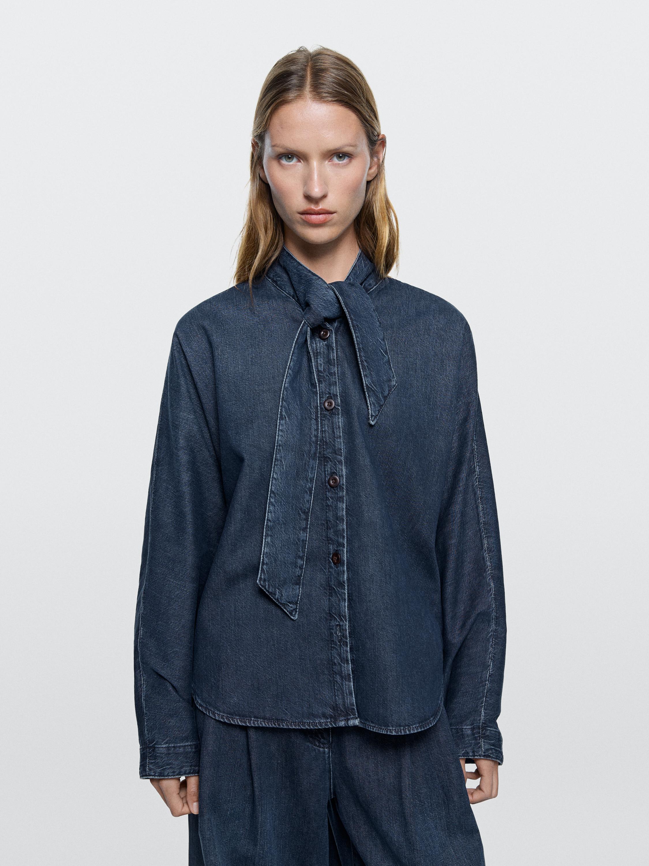 Denim shirt with collar detail