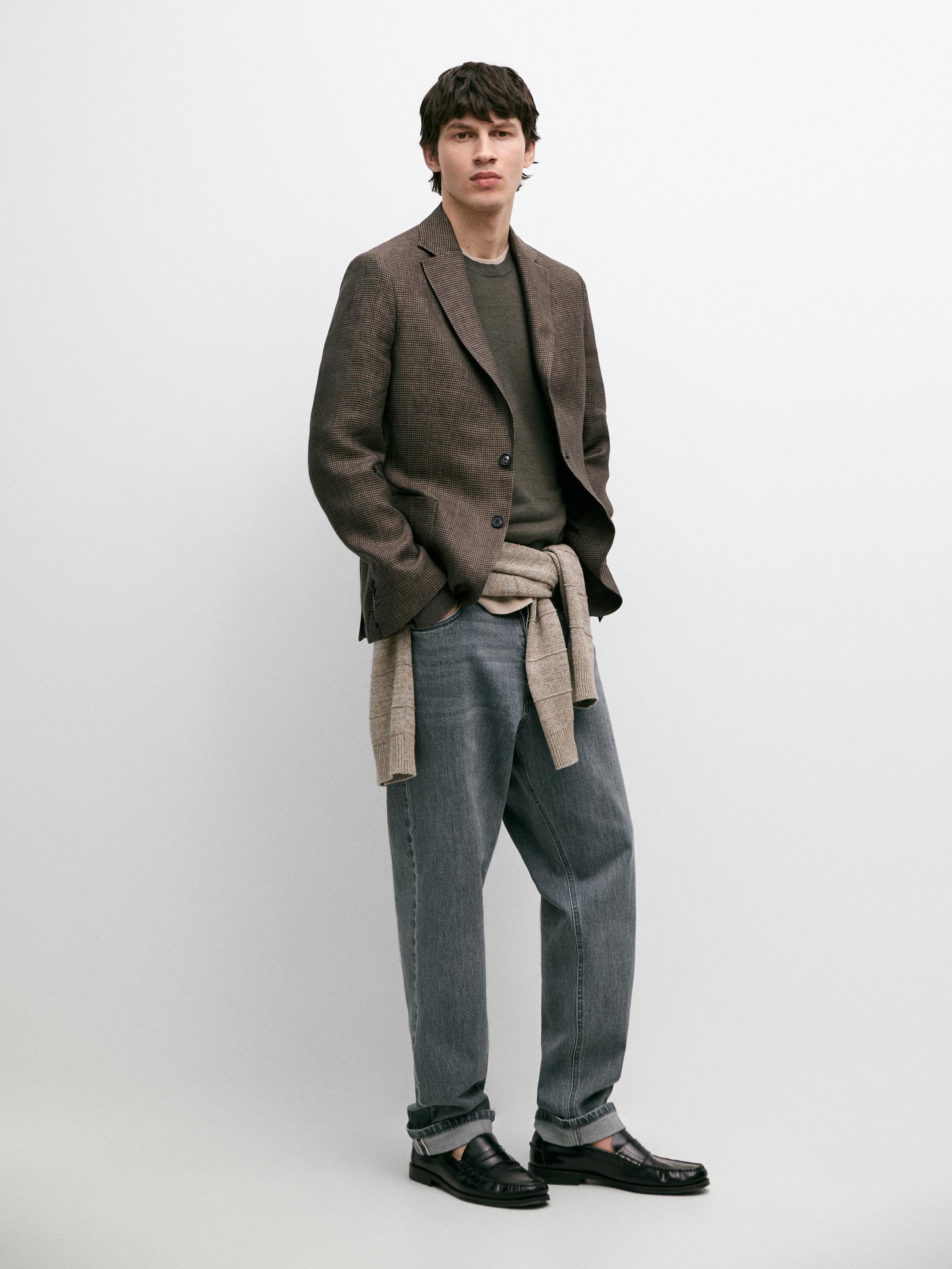 100% linen blazer with pocket details