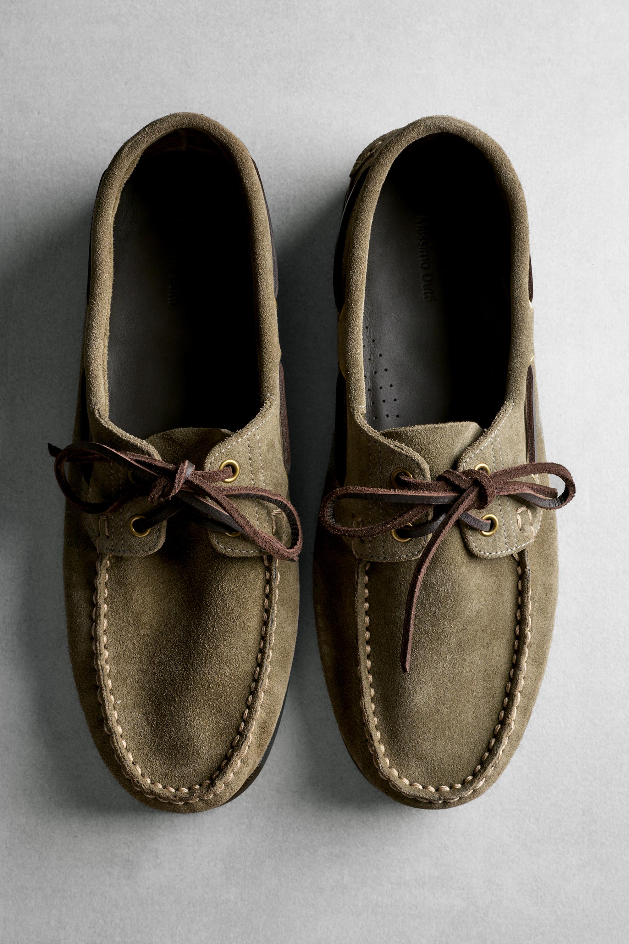 Leather boat shoe