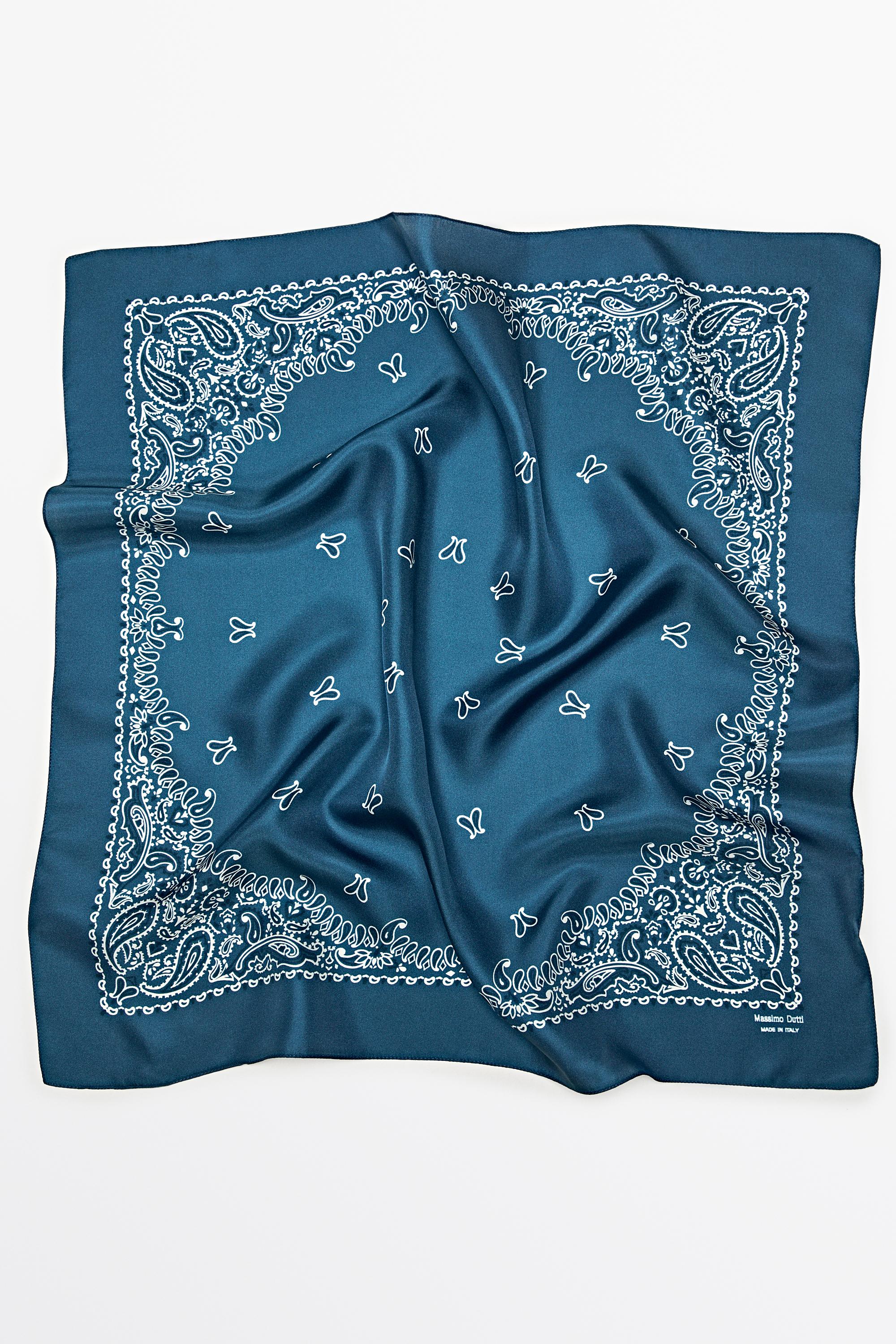 Paisley print scarf
