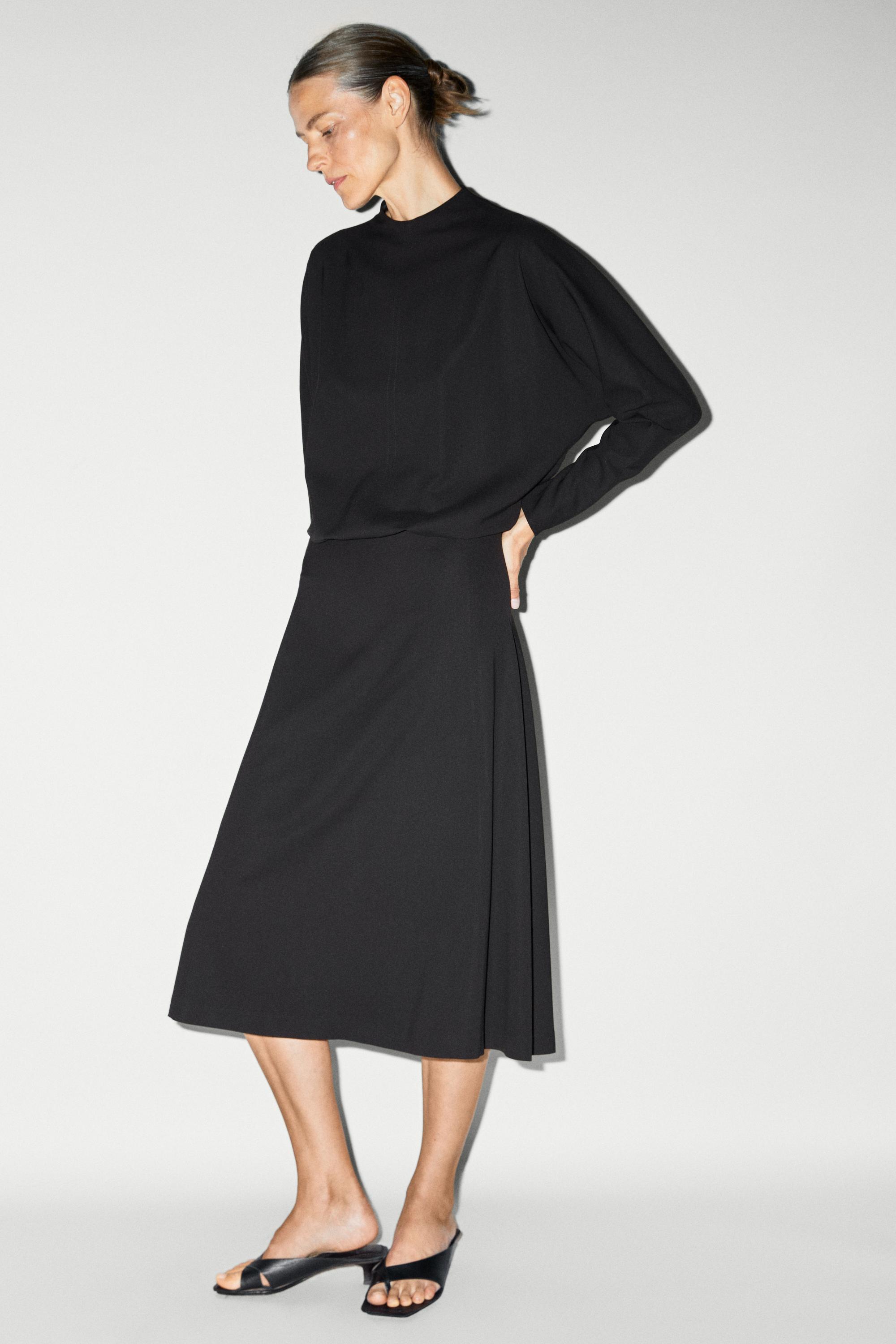 Long sleeve midi dress