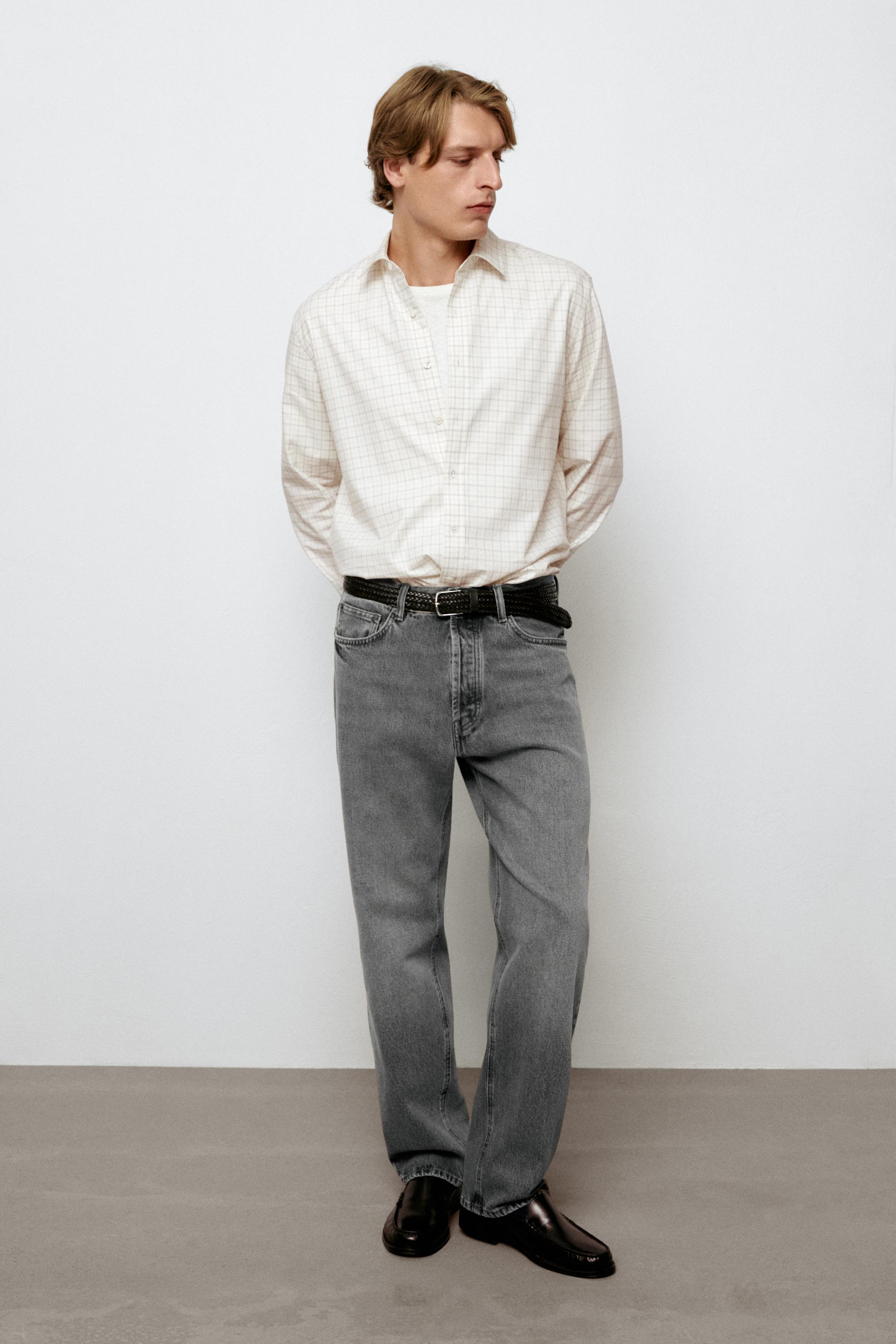 Straight-leg jeans