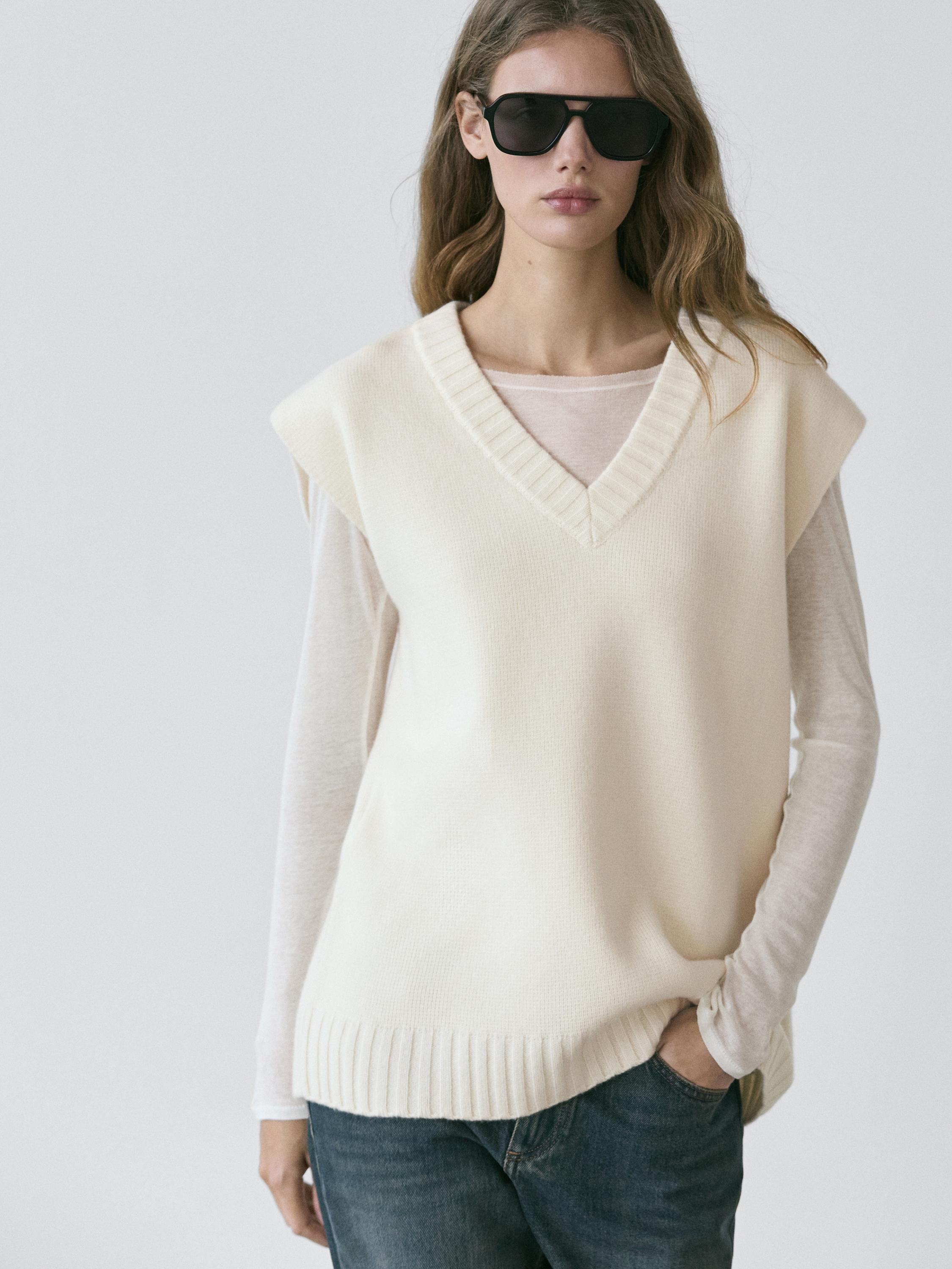 Long wool knit vest