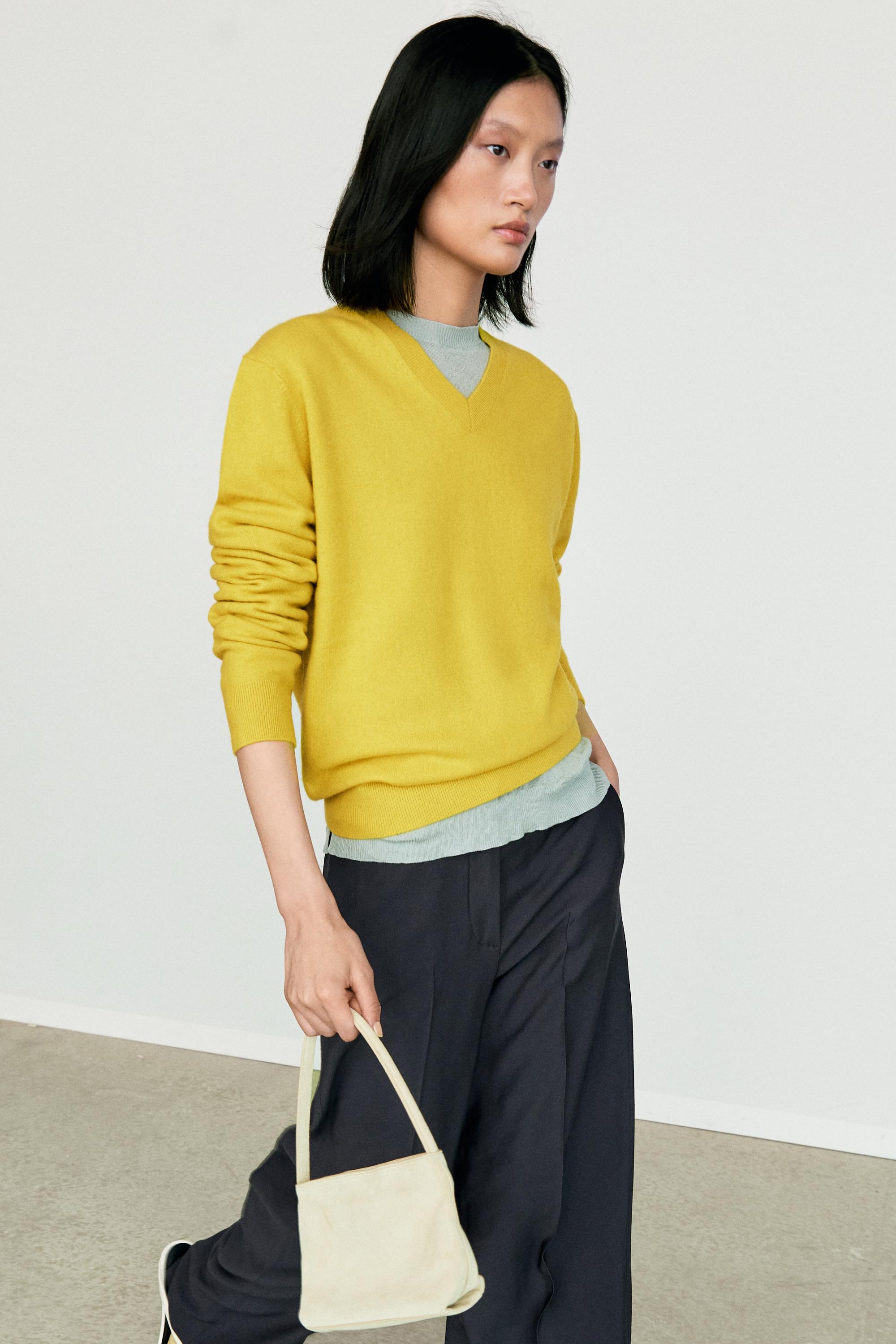 100% cashmere knit sweater