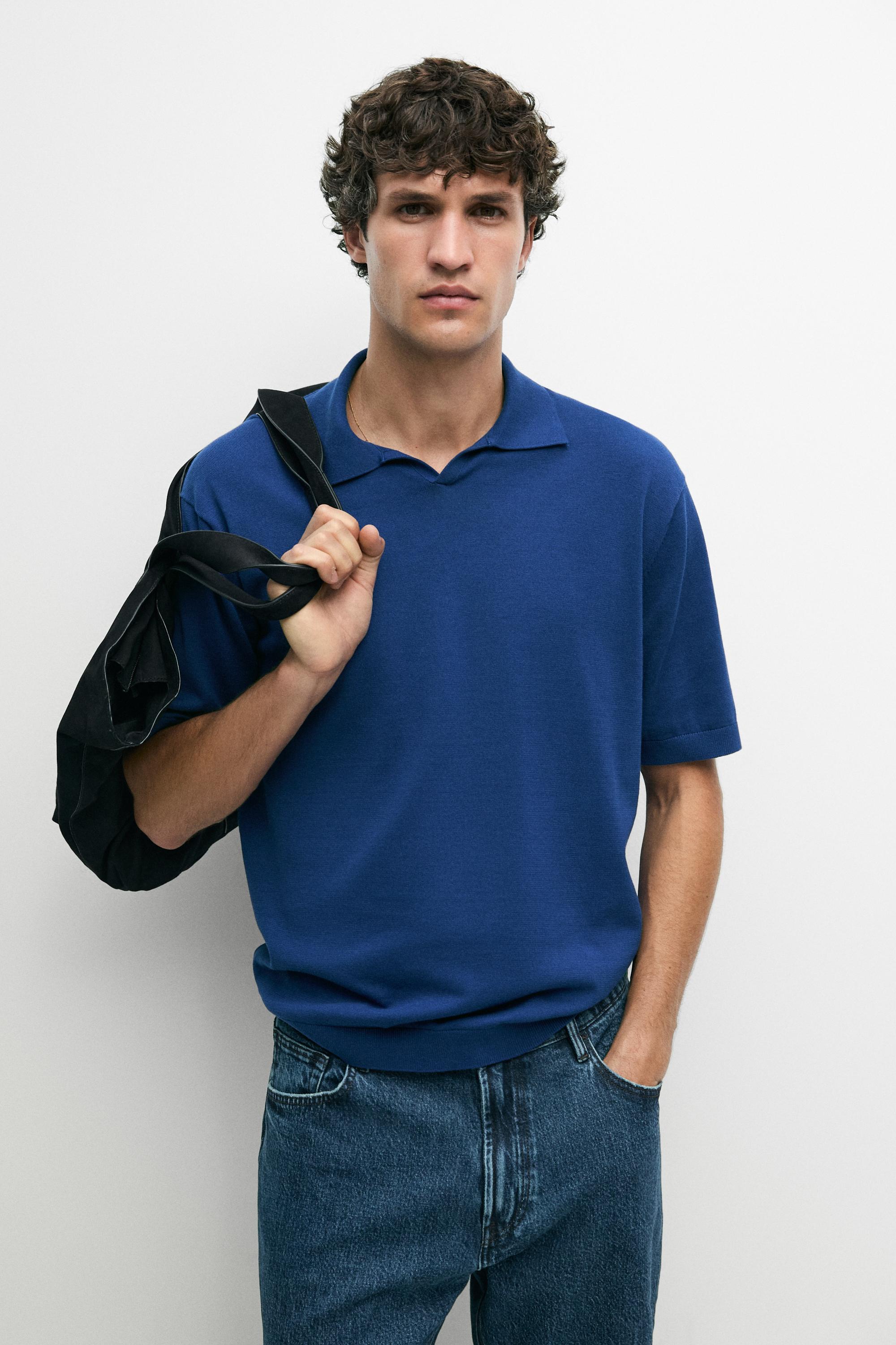 100% cotton V-neck knit polo