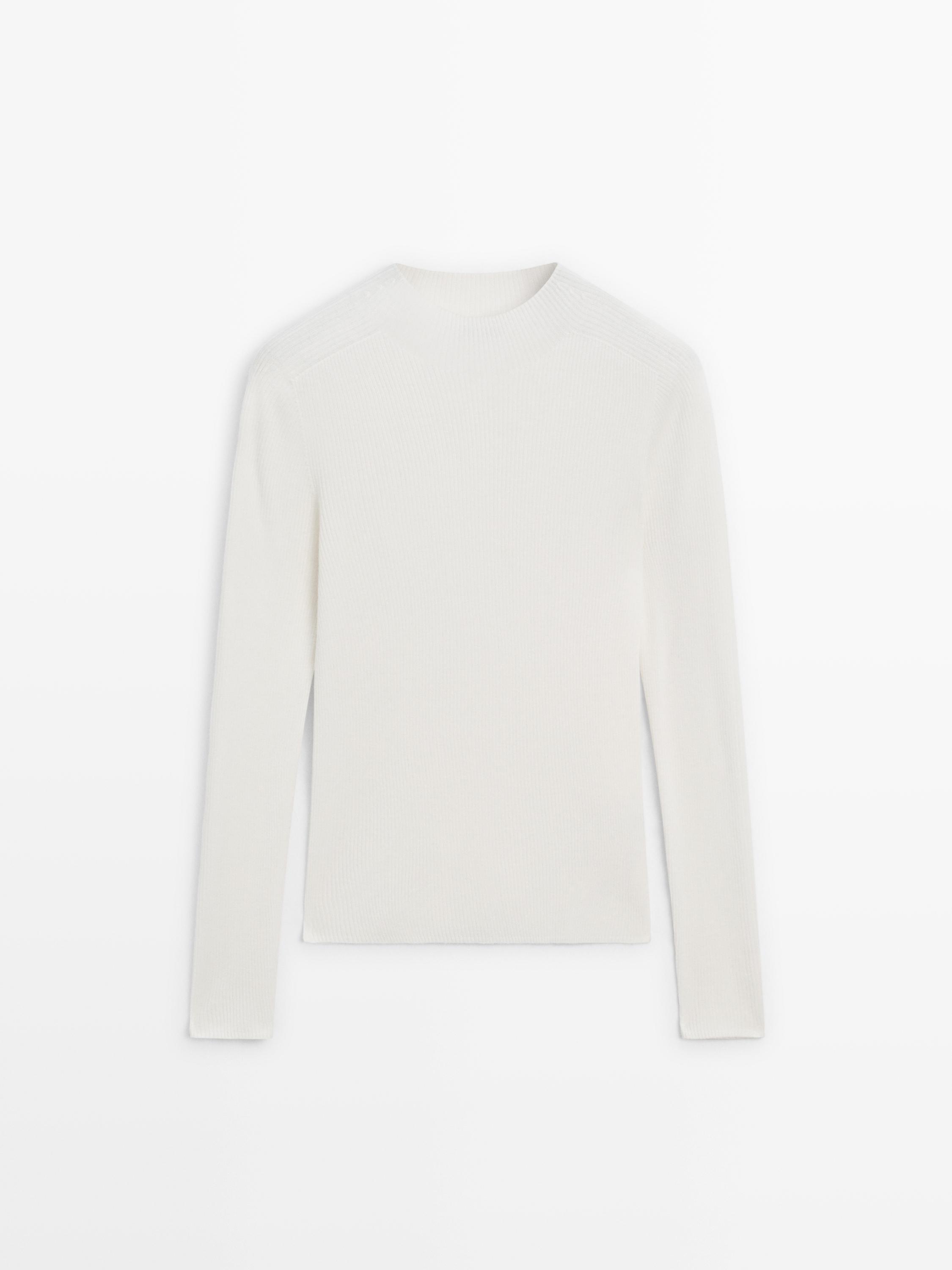 Ribbed mock neck knit sweater