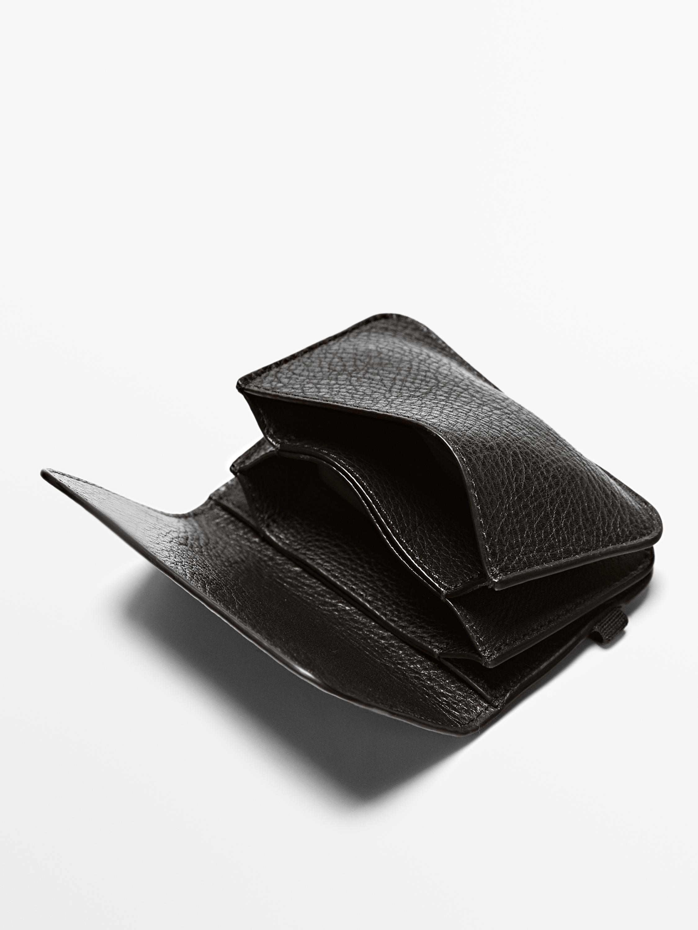Nappa leather card holder with flap