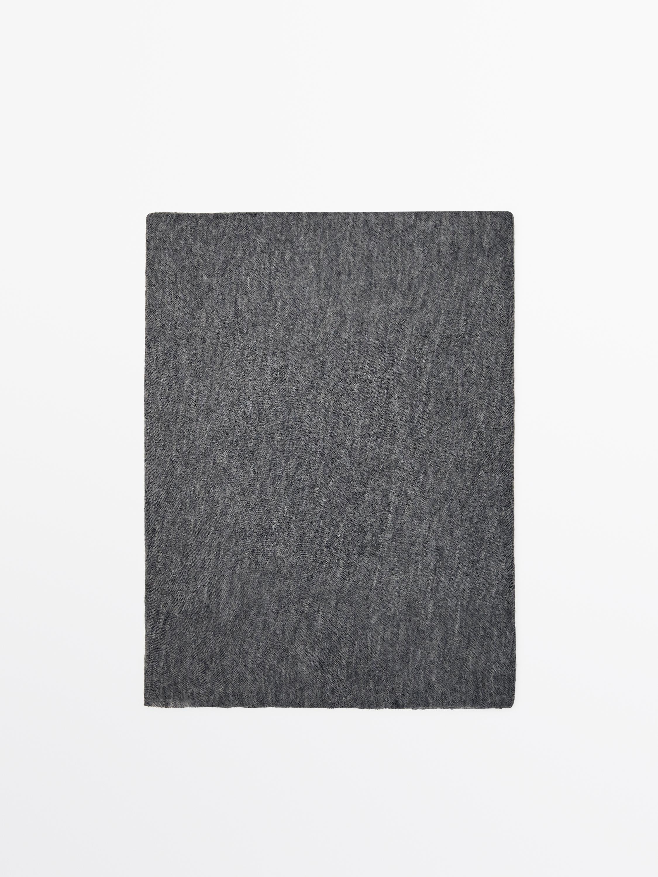 Cashmere scarf