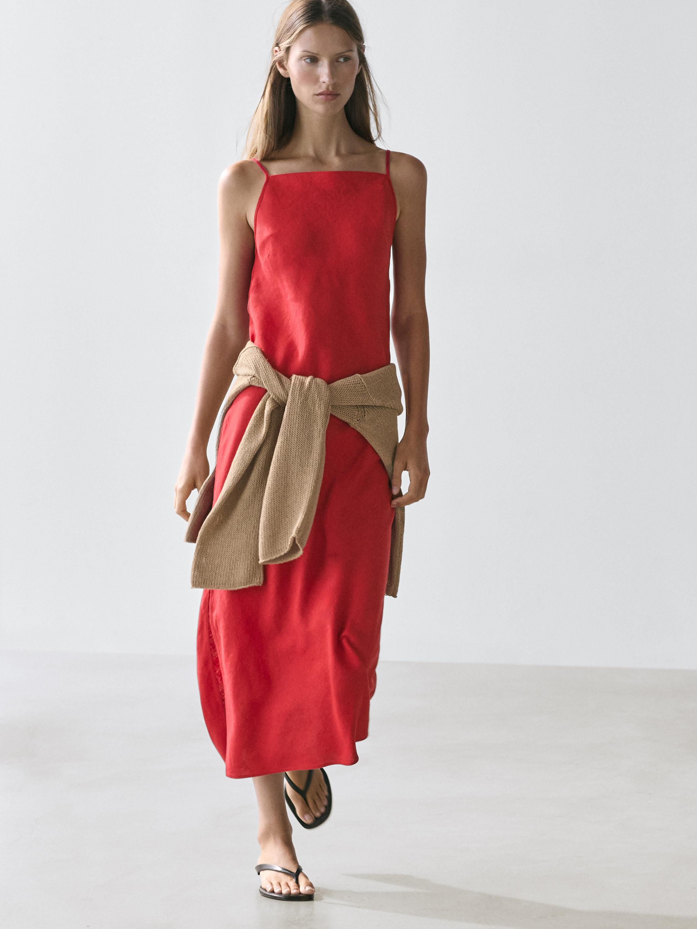 100% linen midi dress with straight neckline