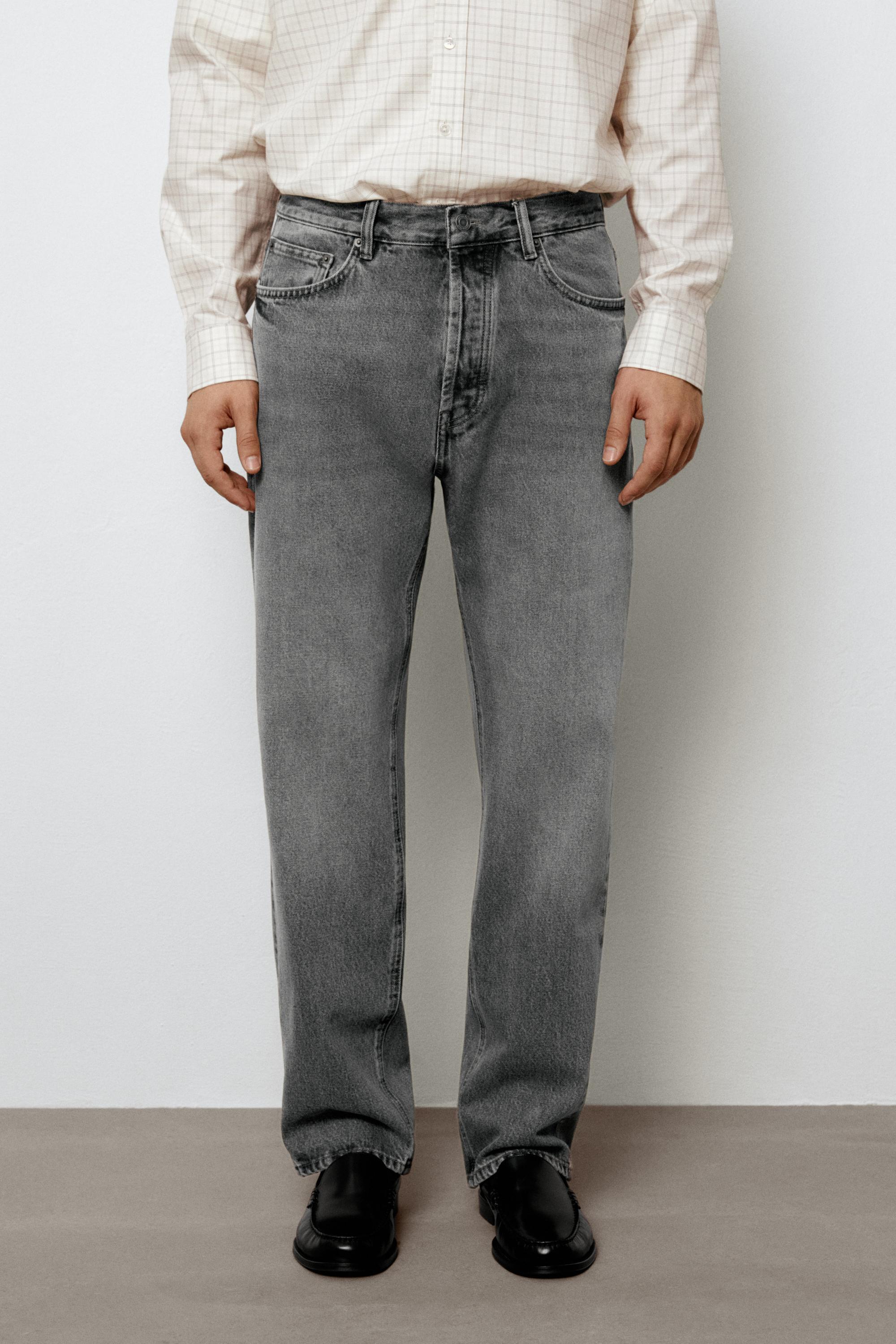 Straight-leg jeans