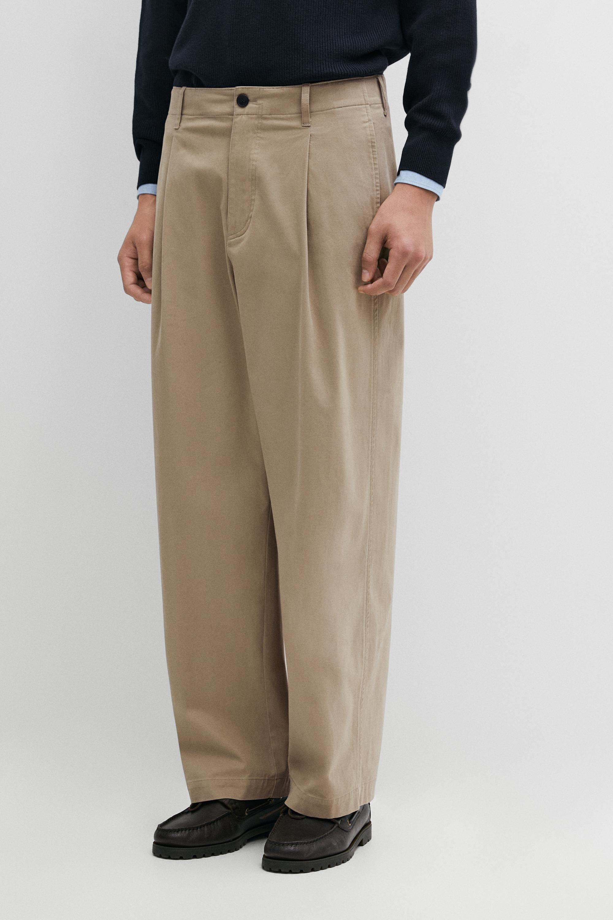 Pleated barrel fit pants